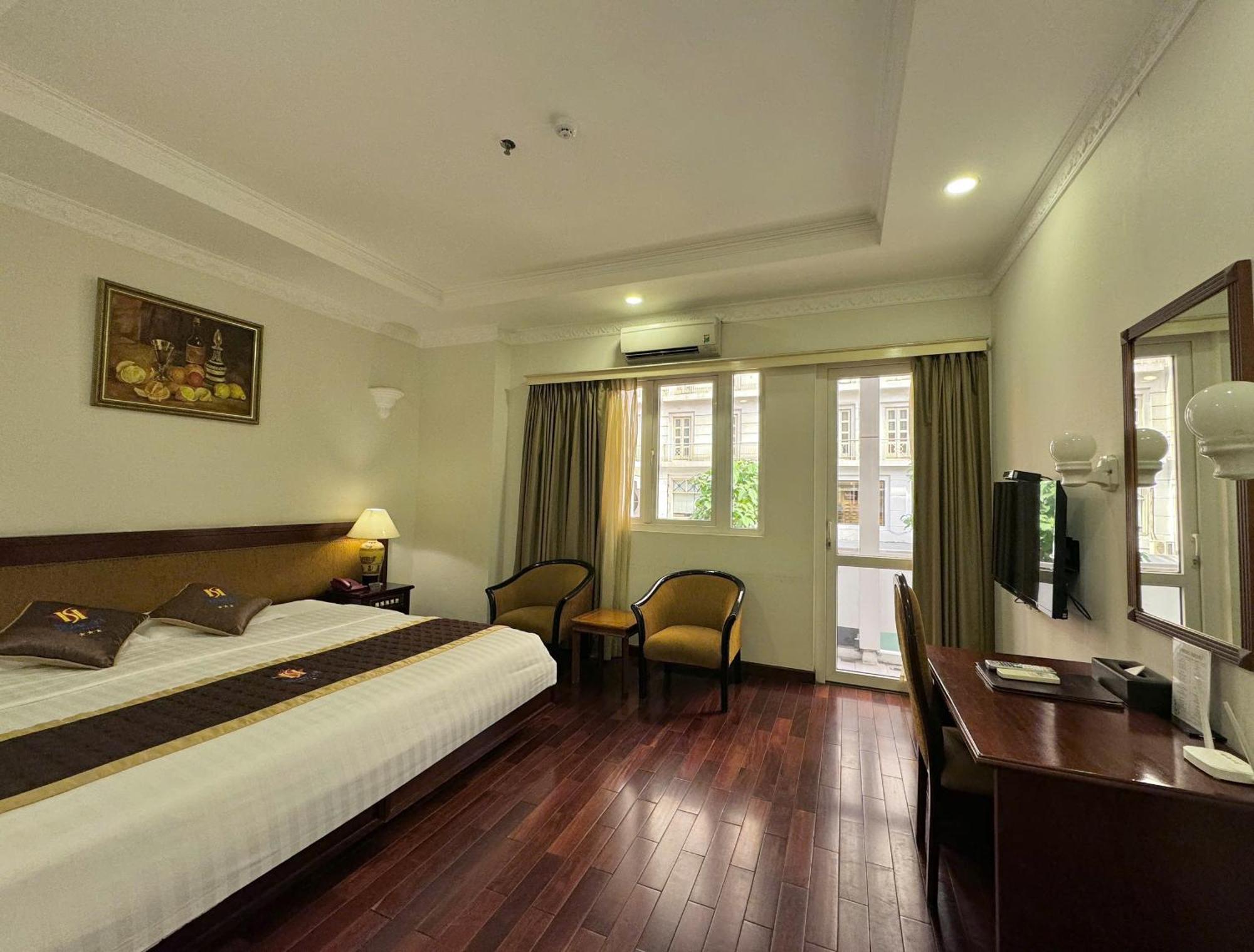 Huong Sen Hotel Ho Chi Minh City